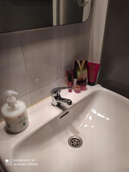 Apartamento Aviles, Centro Ciudad מראה חיצוני תמונה